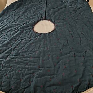Hearth & Hand Teal Blue Red Plaid Quilted Tree Skirt Button Star Stitching 52"